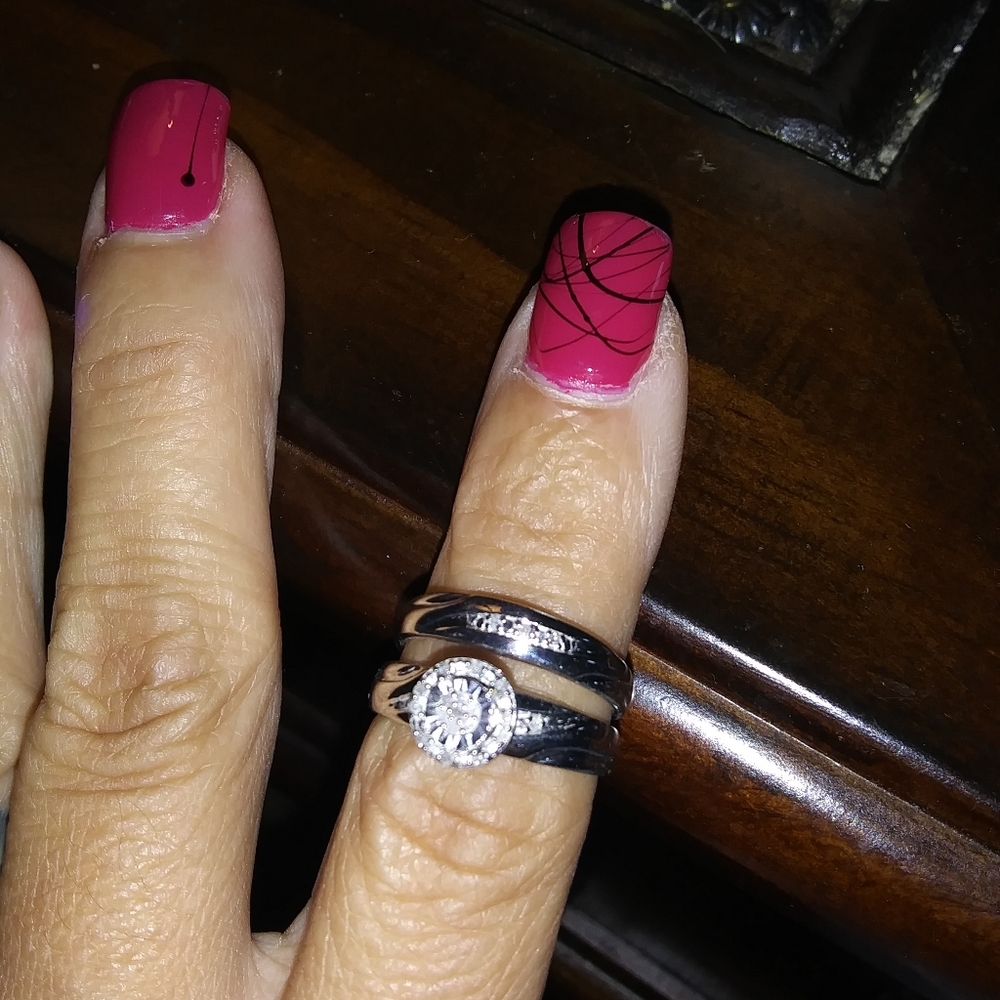 Pretty Diamond Sterling Silver Engagement Ring set